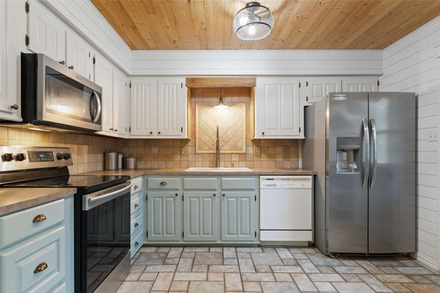 18184 County Road 1275, Tyler, TX 75703