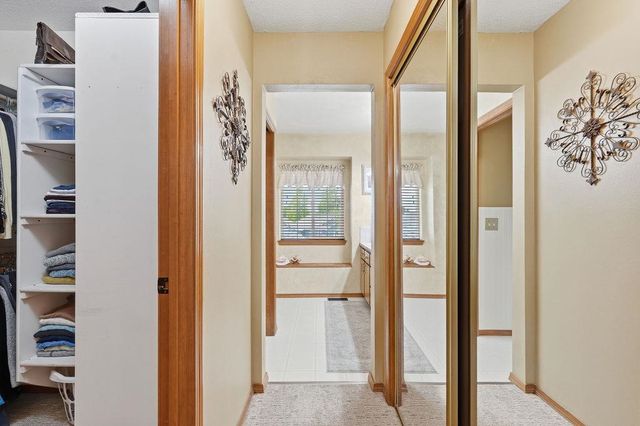 2215 S Sonora St, Veradale, WA 99037