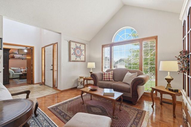 2215 S Sonora St, Veradale, WA 99037