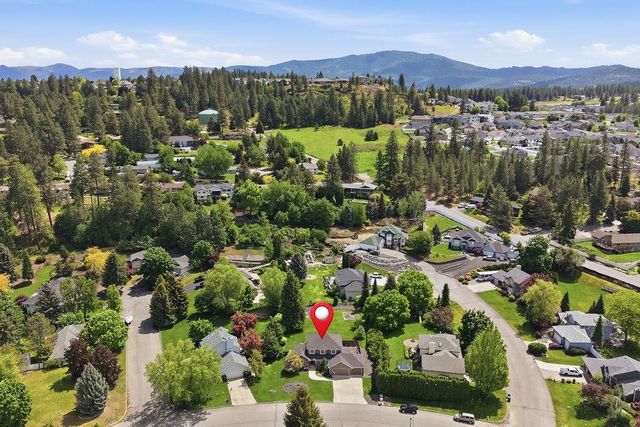 2215 S Sonora St, Veradale, WA 99037