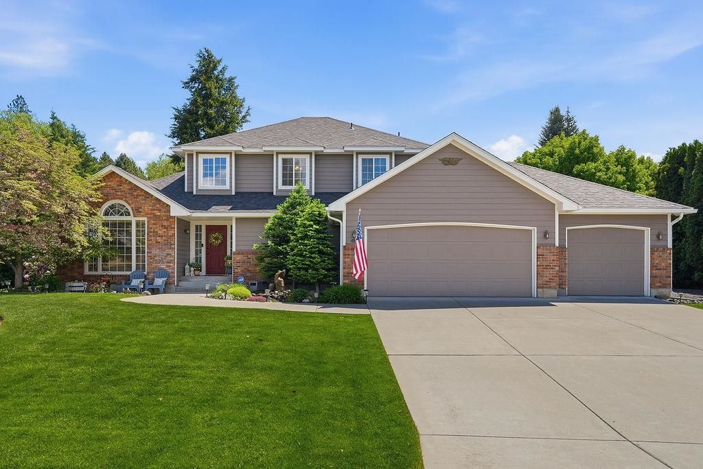 2215 S Sonora St, Veradale, WA 99037