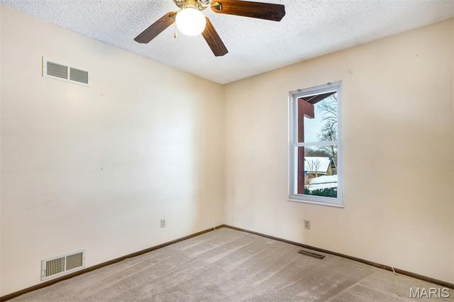 21 Forest View Drive, Arnold, MO 63010