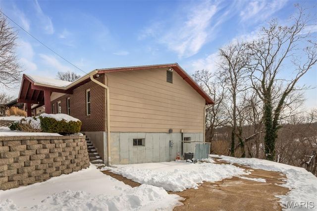 21 Forest View Drive, Arnold, MO 63010