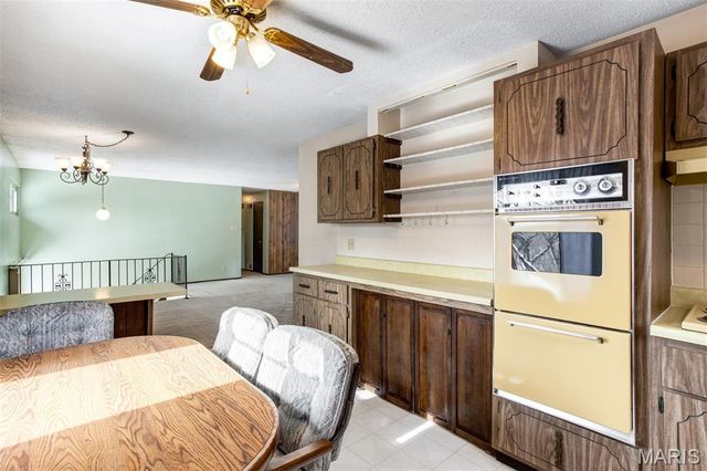 21 Forest View Drive, Arnold, MO 63010