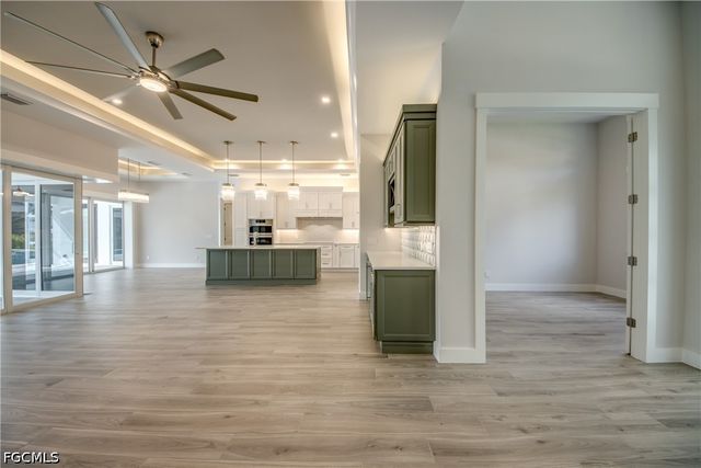 4910 SW 2nd AVE, Cape Coral, FL 33914