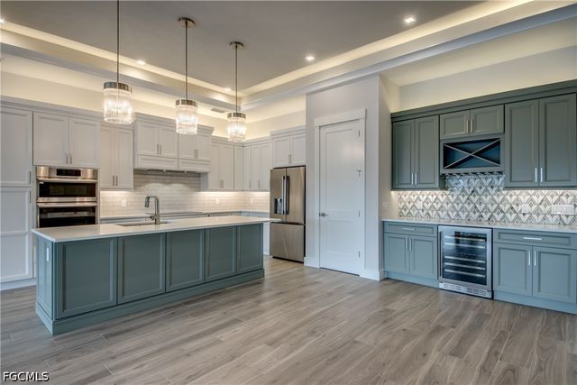 4910 SW 2nd AVE, Cape Coral, FL 33914