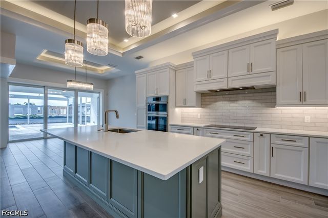 4910 SW 2nd AVE, Cape Coral, FL 33914