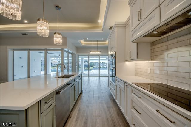 4910 SW 2nd AVE, Cape Coral, FL 33914