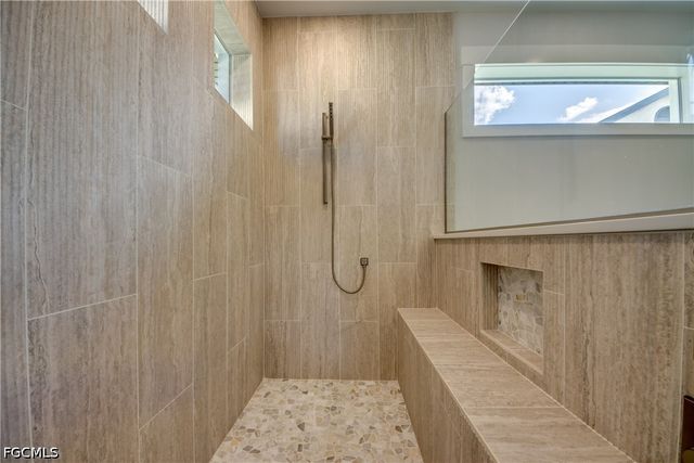 4910 SW 2nd AVE, Cape Coral, FL 33914