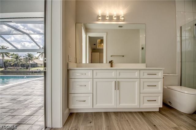 4910 SW 2nd AVE, Cape Coral, FL 33914