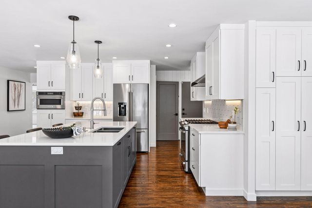 6105 Birchcrest Drive, Edina, MN 55436