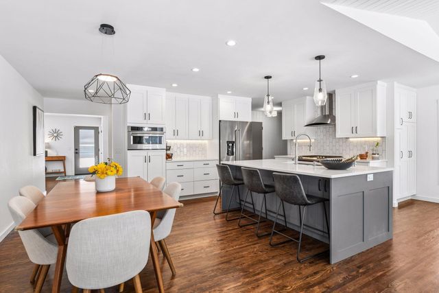 6105 Birchcrest Drive, Edina, MN 55436