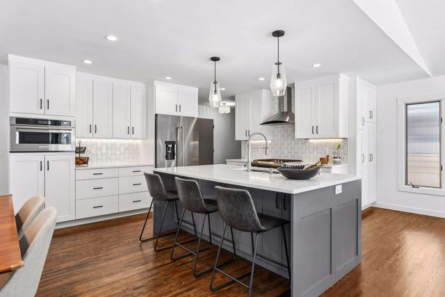 6105 Birchcrest Drive, Edina, MN 55436