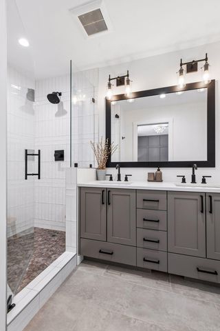 6105 Birchcrest Drive, Edina, MN 55436