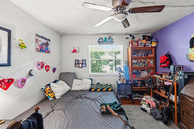 2048 SUNSET GROVE LANE, Clearwater, FL 33765