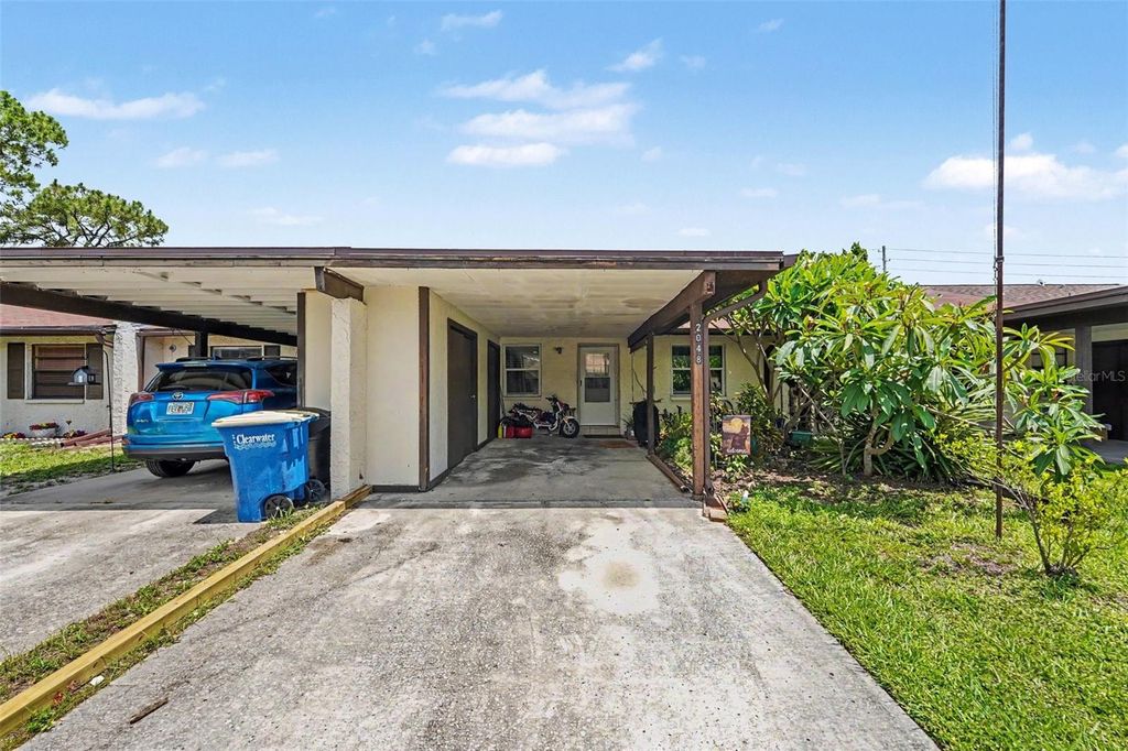 2048 SUNSET GROVE LANE, Clearwater, FL 33765