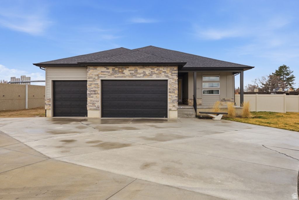 Image 2 of property listing at 2397 W MARVS CV, West Valley City, UT 84119