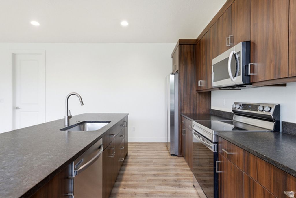 Image 23 of property listing at 2397 W MARVS CV, West Valley City, UT 84119