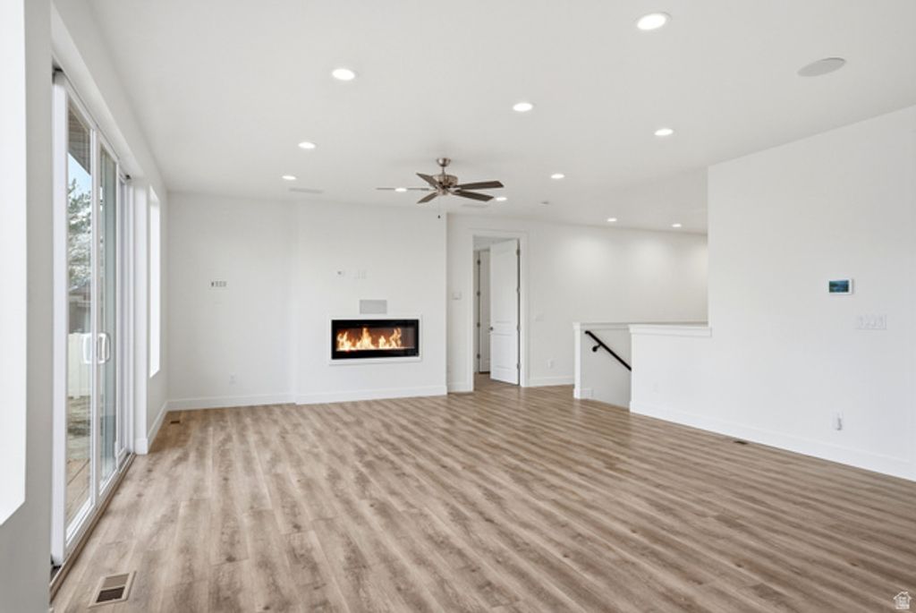 Image 29 of property listing at 2397 W MARVS CV, West Valley City, UT 84119