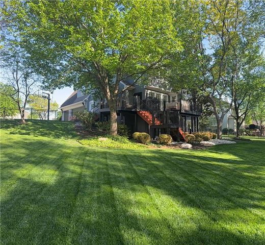 14024 Melrose Street, Overland Park, KS 66221
