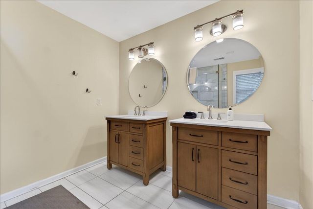 5917 Hagood Avenue, Hanahan, SC 29410