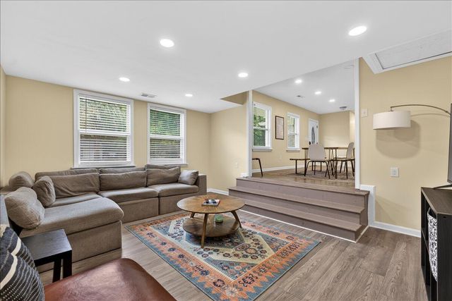 5917 Hagood Avenue, Hanahan, SC 29410