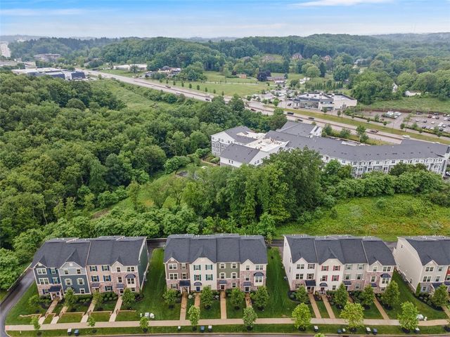 491 Fairmont Dr, Marshall, PA 15090