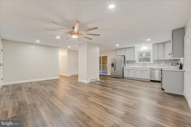 304 OTTER AVE, Browns Mills, NJ 08015