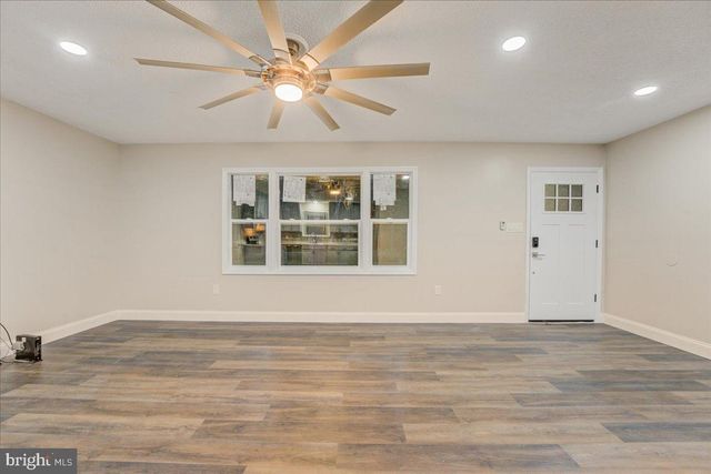 304 OTTER AVE, Browns Mills, NJ 08015