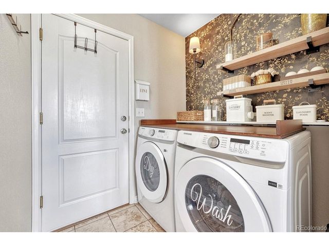 2371 Broadleaf Loop, Castle Rock, CO 80109