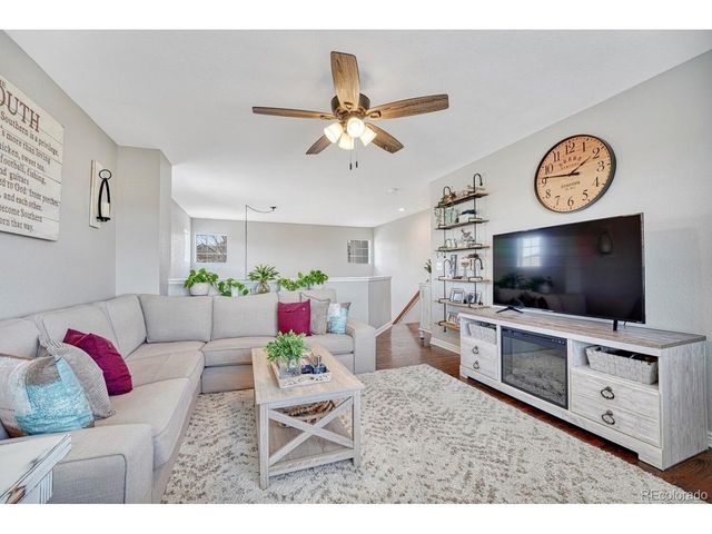 2371 Broadleaf Loop, Castle Rock, CO 80109