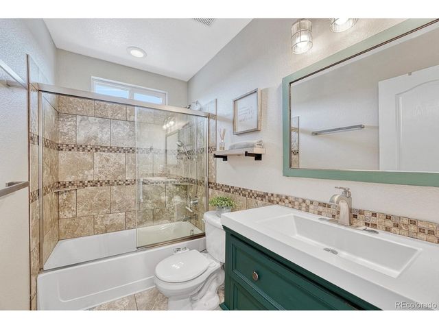 2371 Broadleaf Loop, Castle Rock, CO 80109