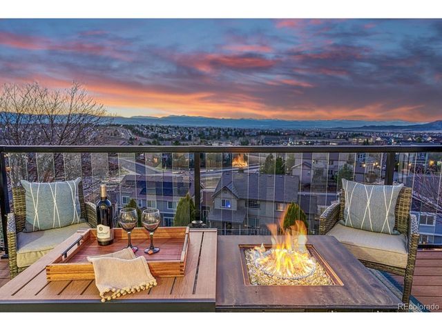 2371 Broadleaf Loop, Castle Rock, CO 80109