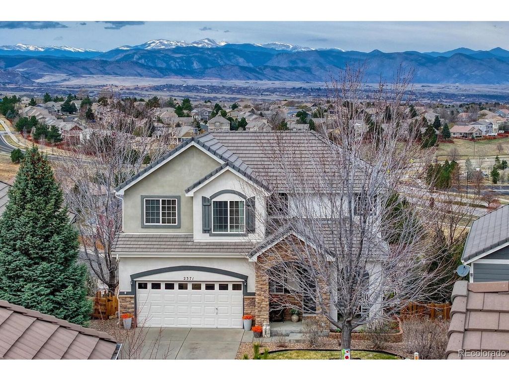 2371 Broadleaf Loop, Castle Rock, CO 80109