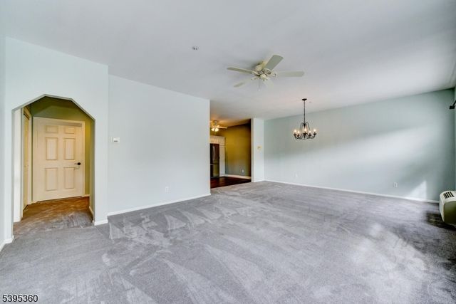 4 Richmond Rd 216, West Milford Twp., NJ 07480