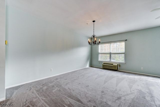 4 Richmond Rd 216, West Milford Twp., NJ 07480