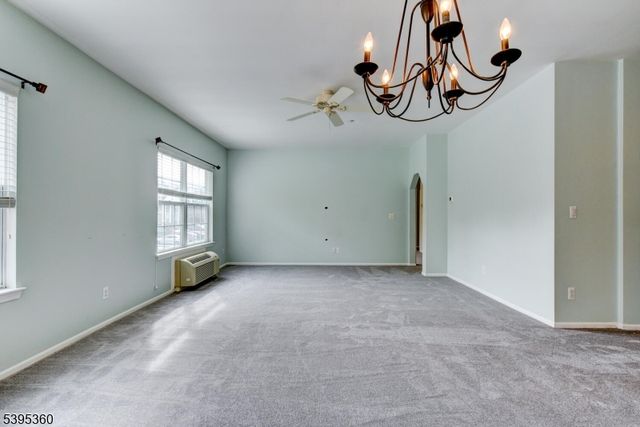 4 Richmond Rd 216, West Milford Twp., NJ 07480