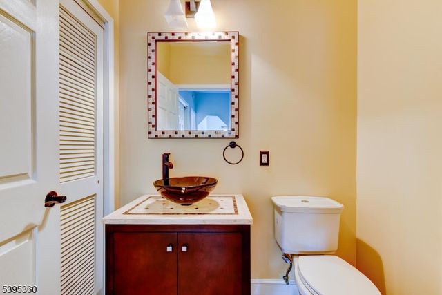 4 Richmond Rd 216, West Milford Twp., NJ 07480