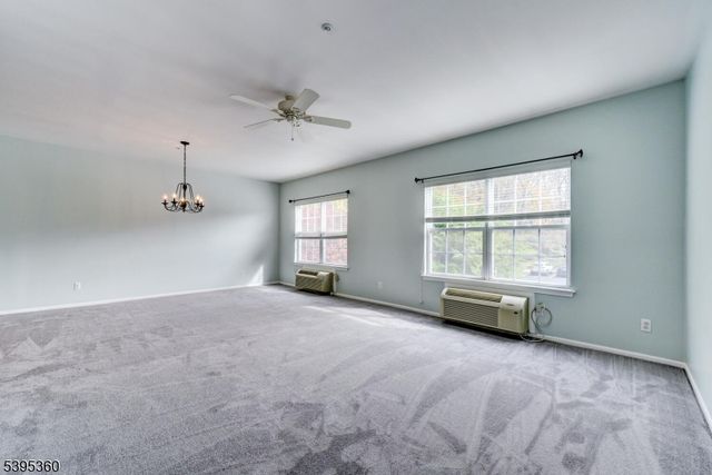 4 Richmond Rd 216, West Milford Twp., NJ 07480