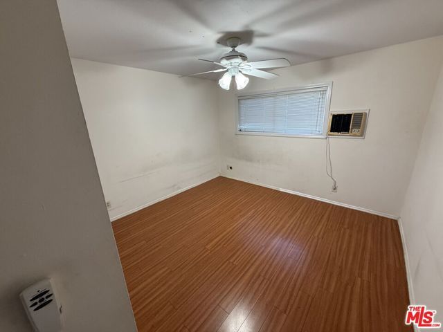 18600 Burbank Boulevard 202, Los Angeles, CA 91356
