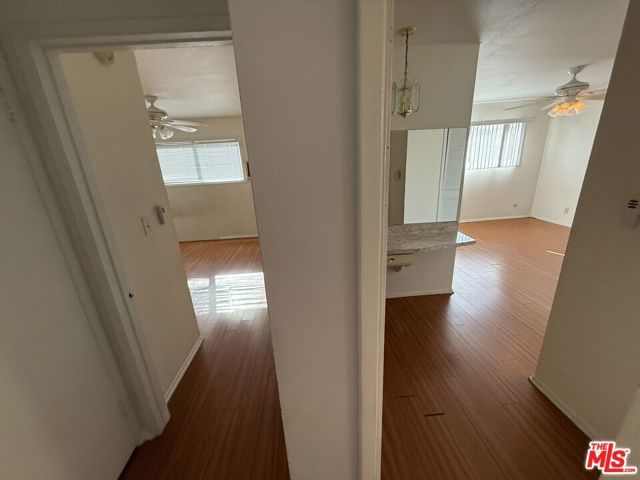 18600 Burbank Boulevard 202, Los Angeles, CA 91356