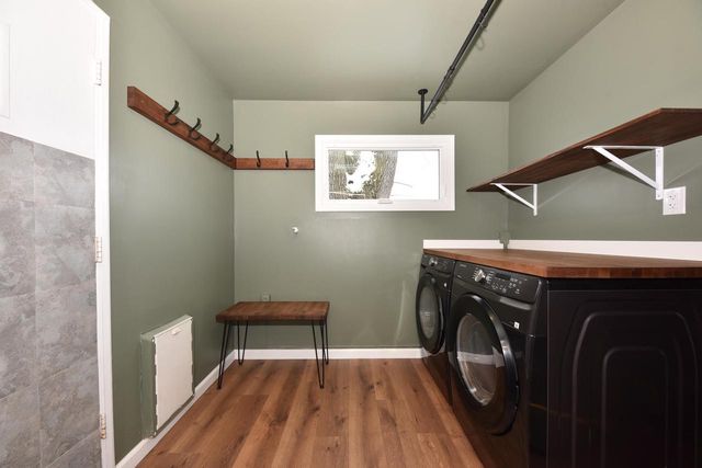 8105 W Townsend STREET, Milwaukee, WI 53222