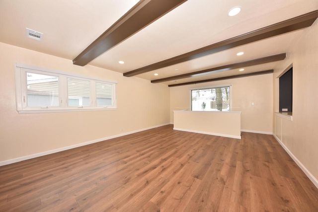 8105 W Townsend STREET, Milwaukee, WI 53222