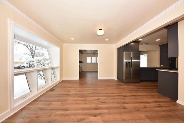 8105 W Townsend STREET, Milwaukee, WI 53222