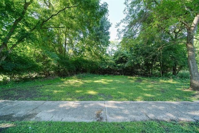 509 Sulgrave Avenue, Jackson, MI 49203