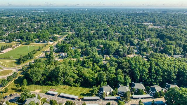 509 Sulgrave Avenue, Jackson, MI 49203