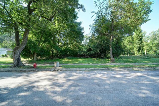 509 Sulgrave Avenue, Jackson, MI 49203