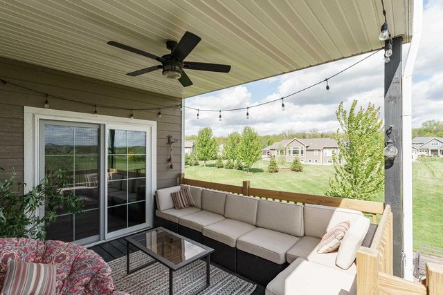 6462 Revere Pass, Deforest, WI 53532