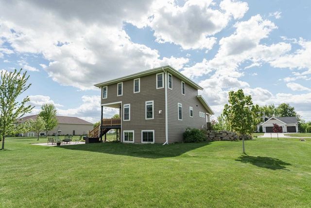6462 Revere Pass, Deforest, WI 53532