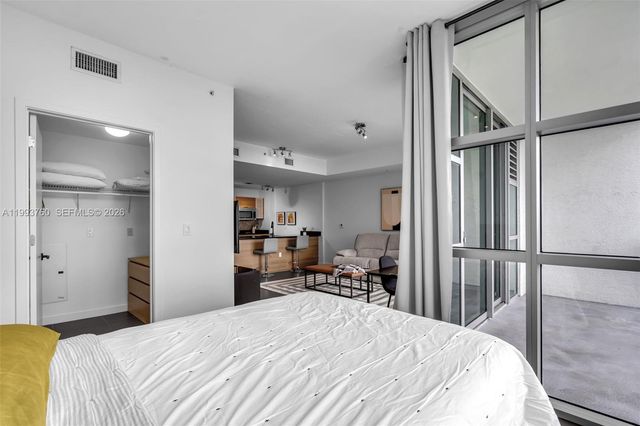 3301 NE 1st Ave H2813, Miami, FL 33137